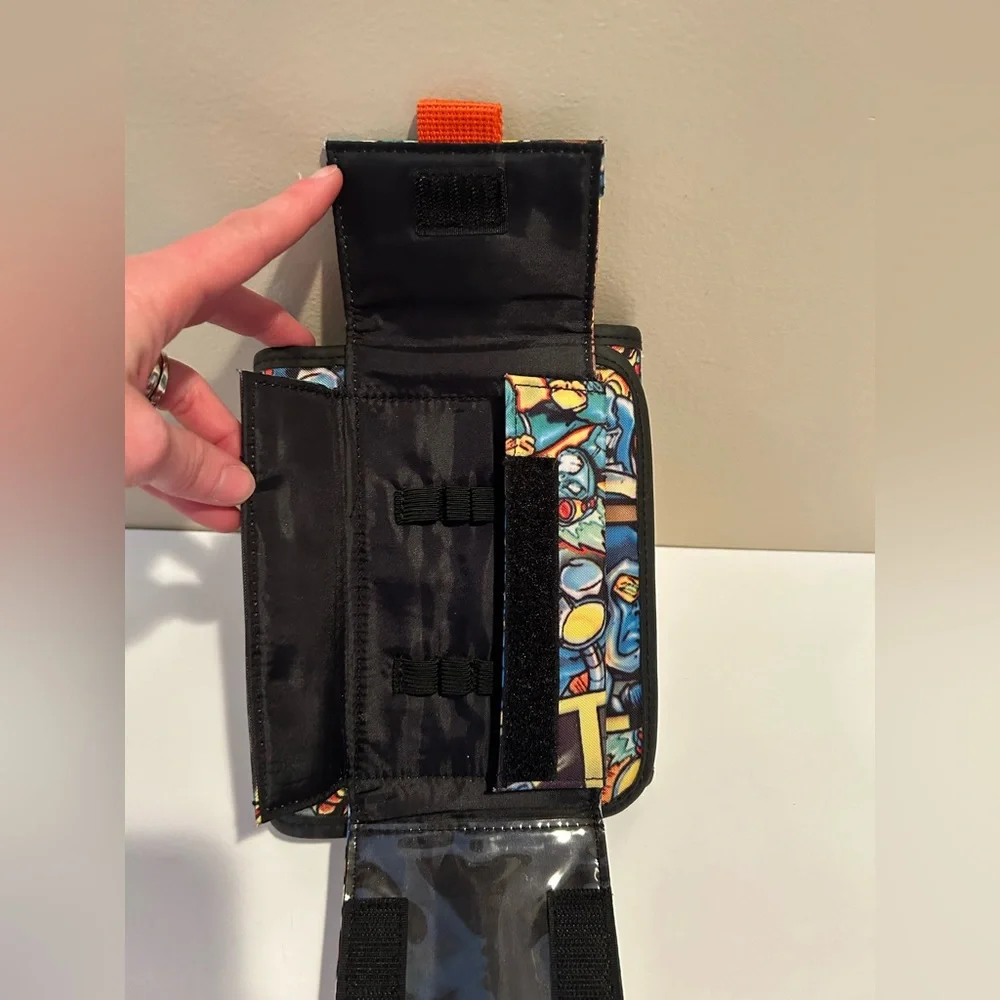 GAP Boys Calendar Wallet &‎ Address Book